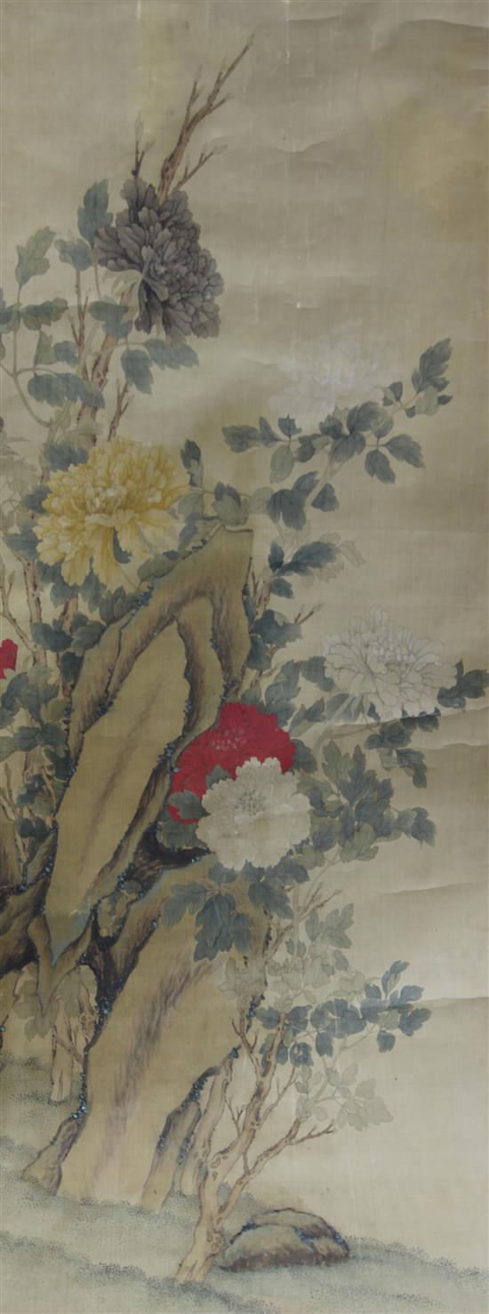 Two Chinese scroll paintings on silk, 19th / early 20th century, 100 x 31.5cm